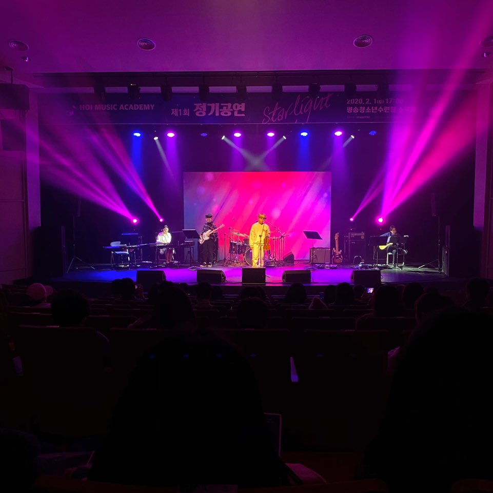 3695750758_tGHjZOX8_62e06e8551ef615bf510bf4ed105a1f9e5f572b5.jpeg 이미지크게보기